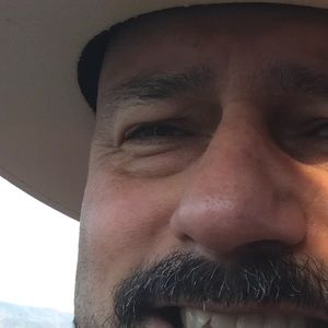 Meet your Posher, Juan